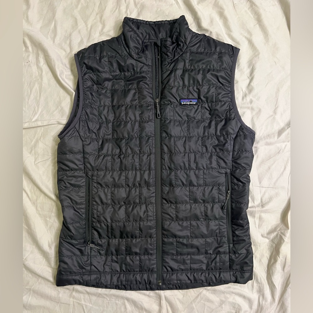 Patagonia Men’s Medium Nano Puff Vest